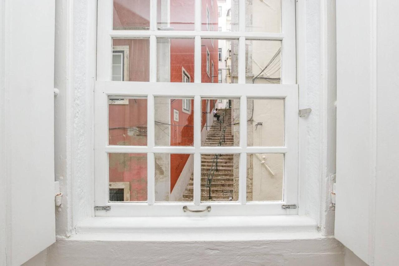 Ferienwohnung Golden Cage Chiado - Charm Historic And Cozy Lissabon Exterior foto