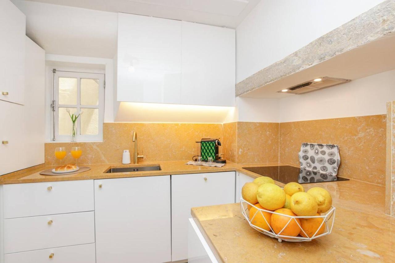 Ferienwohnung Golden Cage Chiado - Charm Historic And Cozy Lissabon Exterior foto